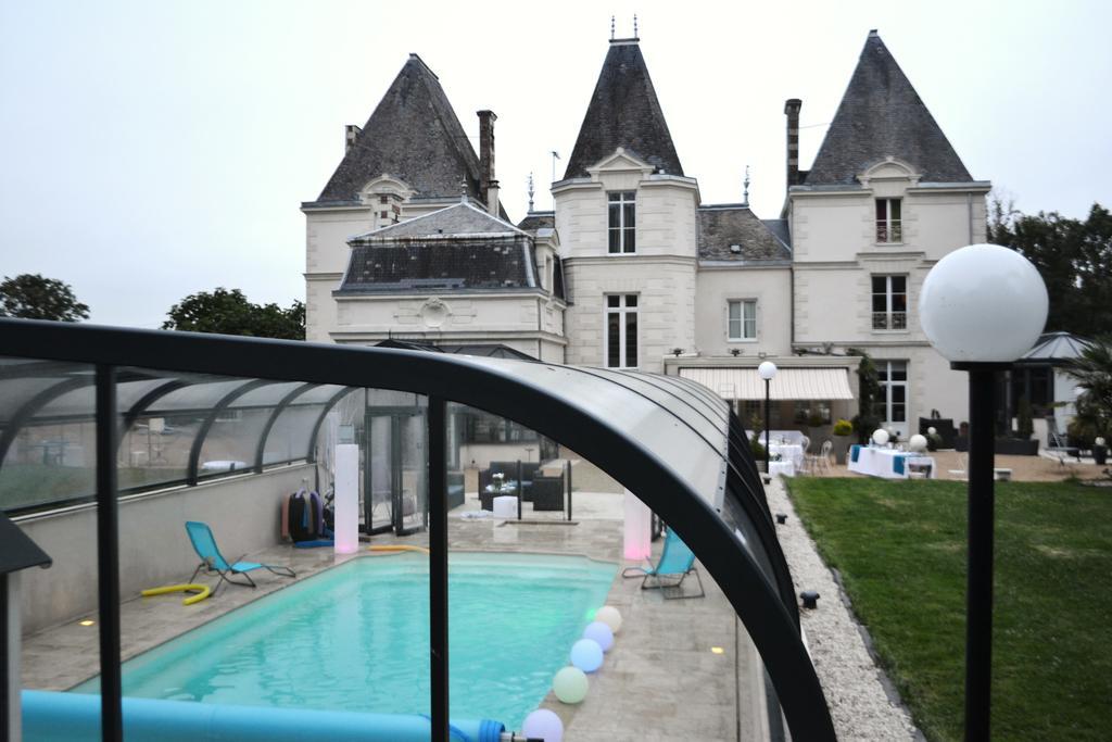 Le Domaine du Chêne Vert Château-Gontier Exterior foto